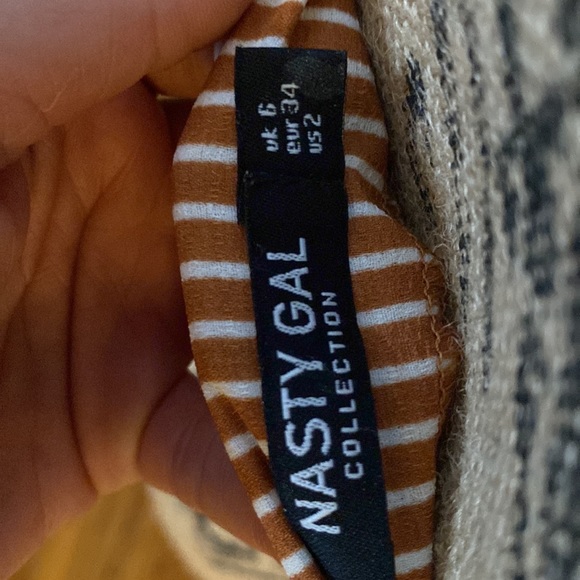 Nasty Gal Tank - Picture 5 of 5